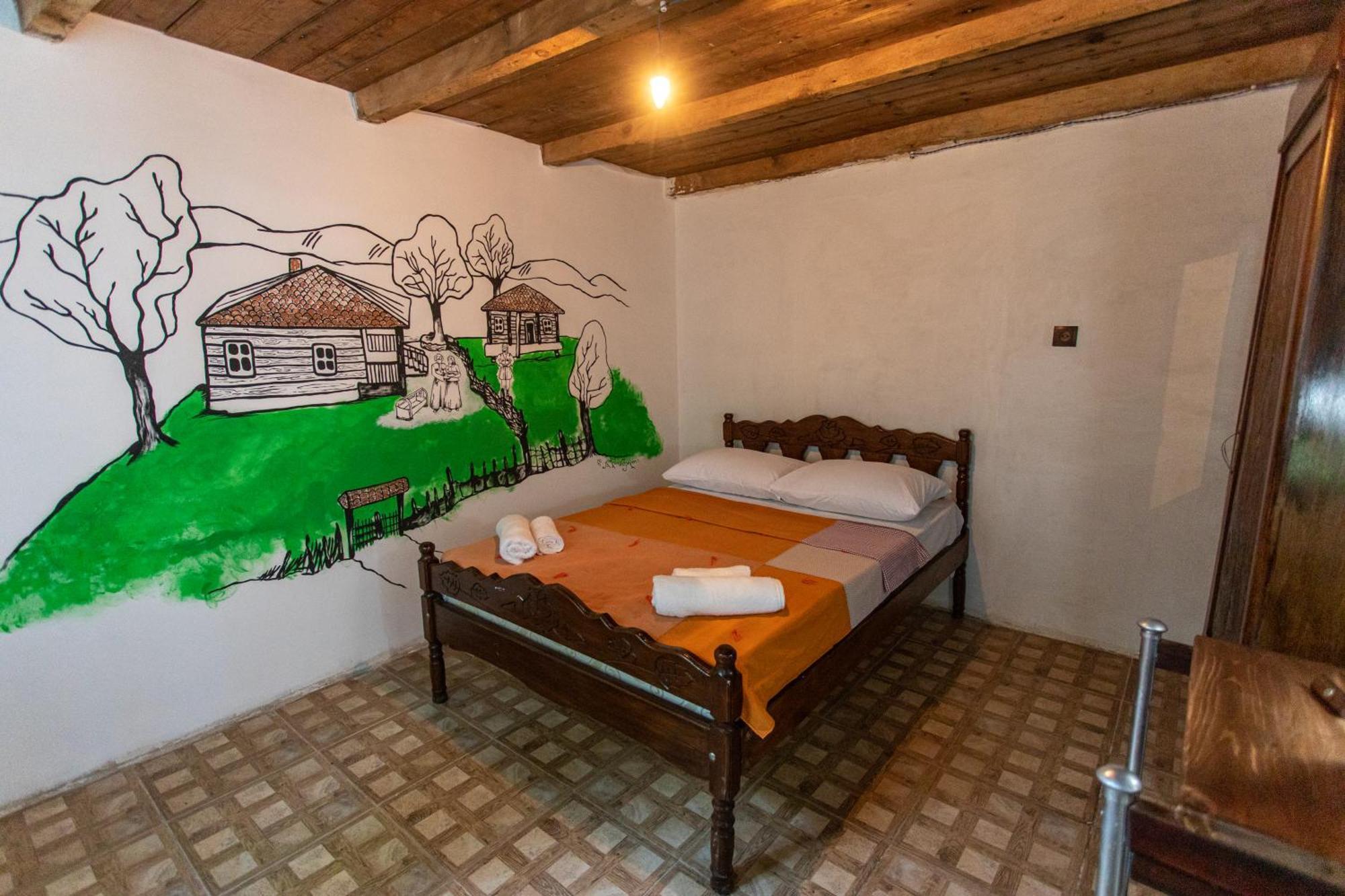 Book Hotel Kutaisi Luaran gambar