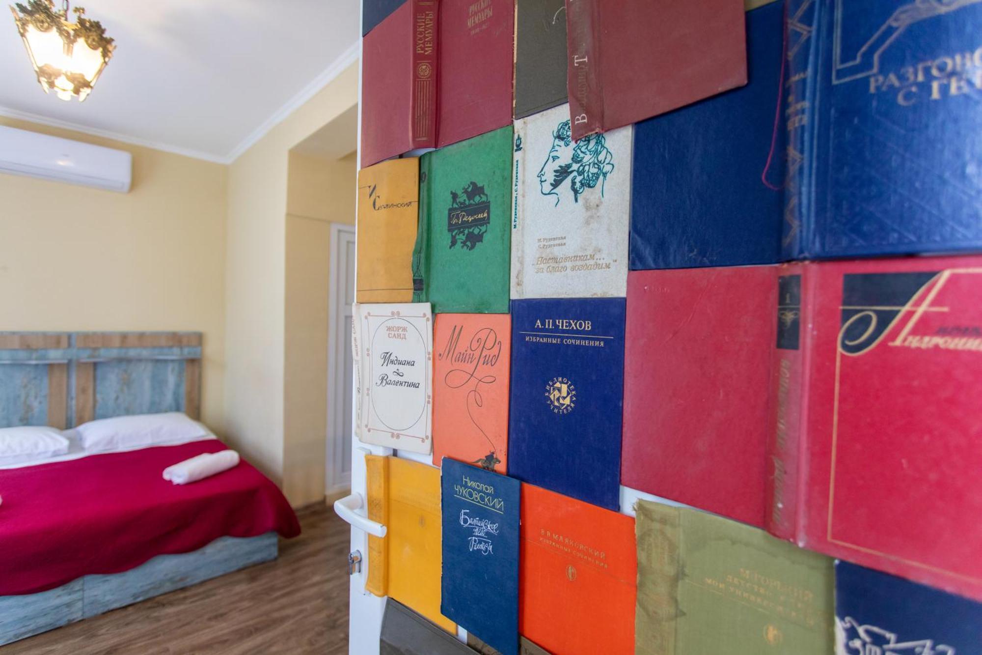 Book Hotel Kutaisi Luaran gambar