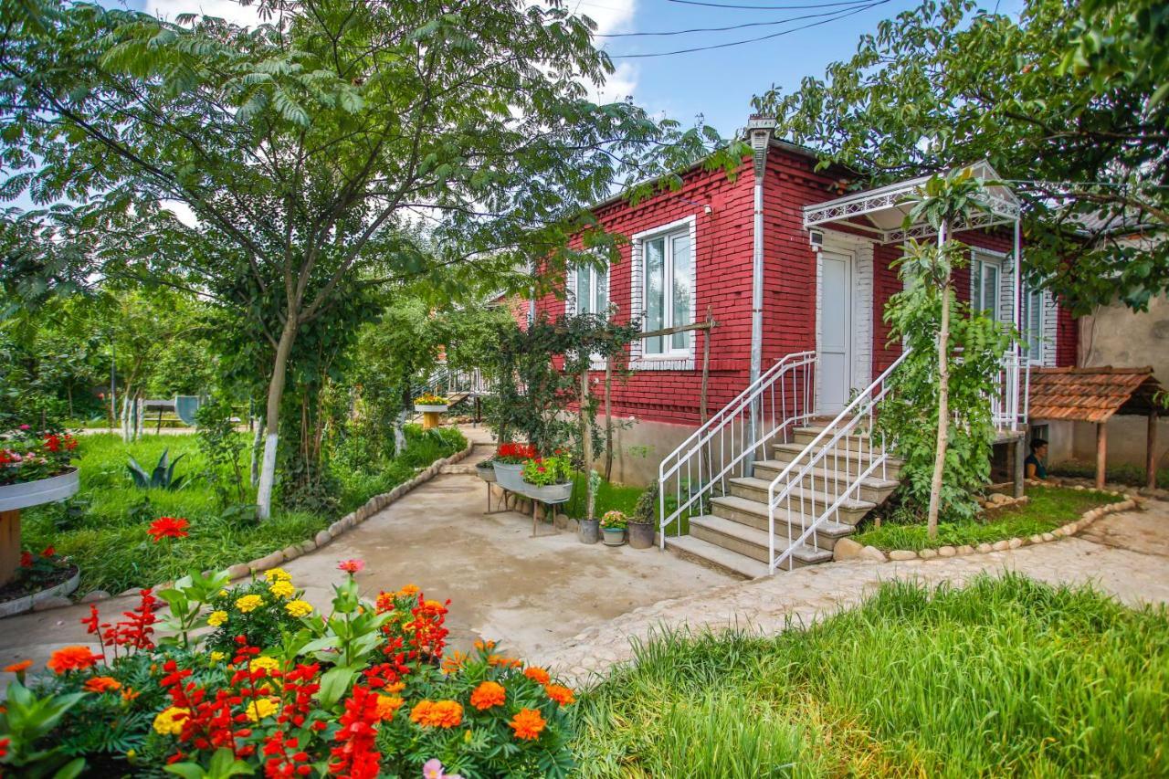 Book Hotel Kutaisi Luaran gambar
