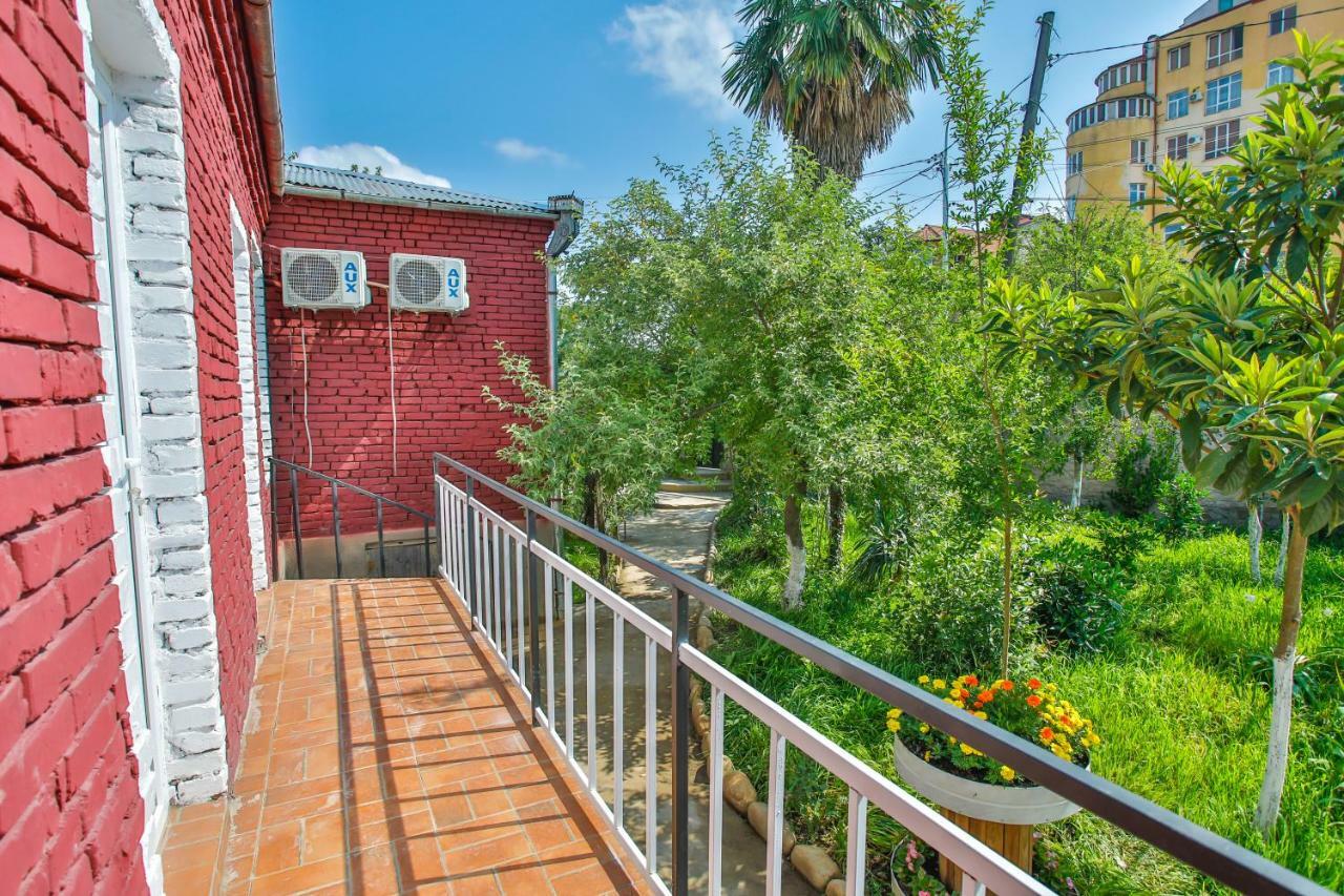Book Hotel Kutaisi Luaran gambar