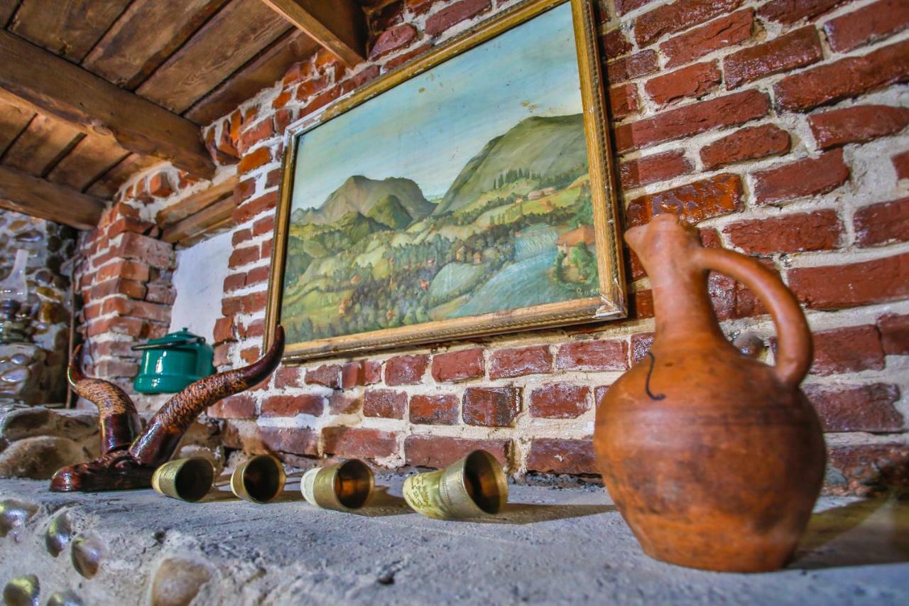 Book Hotel Kutaisi Luaran gambar